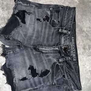 AMERICAN EAGLE DENIM SHORTS